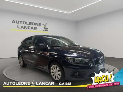 Usata Fiat Tipo Easy 95 CV (69 kW) 2018 Blu Berlina