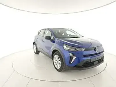Usata Renault Captur Techno 101 CV (74 kW) 2025 Rosso SUV