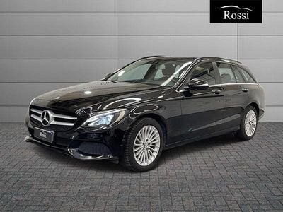 Usata Mercedes 200 Exclusive 136 CV (100 kW) 2015 Nero metallizzato Station wagon