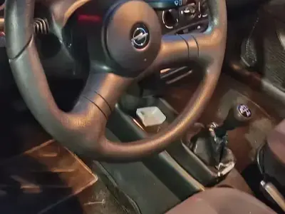 Usata Opel Corsa 1998 Nero Utilitaria