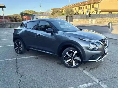 Usata Nissan Juke N-Connecta 114 CV (83 kW) 2022 Grigio SUV