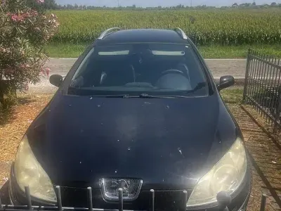 Usata Peugeot 407 170 CV (125 kW) 2008 Nero Station wagon