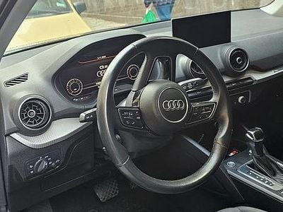 Usata Audi Q2 150 CV (110 kW) 2021 Blu SUV