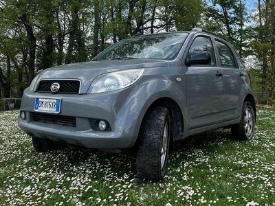 Usata Daihatsu Terios 86 CV (63 kW) 2008 Grigio SUV