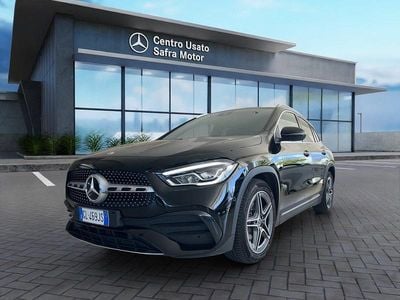 Usata Mercedes GLA200 Premium 150 CV (110 kW) 2022 Nero notte ; SUV