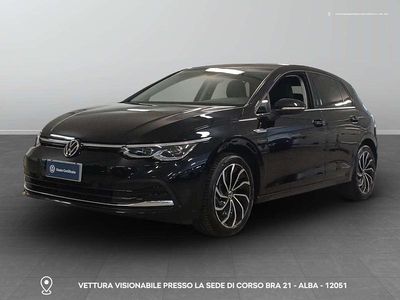 Usata VW Golf VIII Style 116 CV (85 kW) 2022 2t deep black perlato Berlina