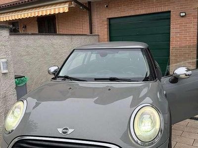 Begagnad Mini ONE 102 HK (75 kW) 2016 Halvkombi