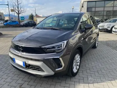 Usata Opel Crossland Elegance 110 CV (80 kW) 2021 Grigio scuro SUV