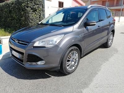 Usata Ford Kuga Titanium 140 CV (102 kW) 2013 Grigio SUV