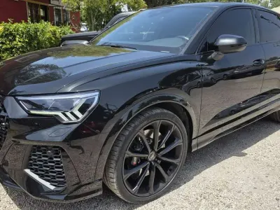 Usata Audi RS Q3 Sportback Ambiente 400 CV (294 kW) 2022 Nero SUV