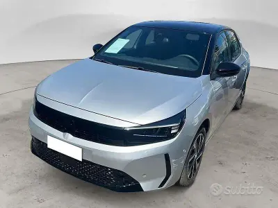Usata Opel Corsa 100 CV (73 kW) 2025 Grigio Utilitaria