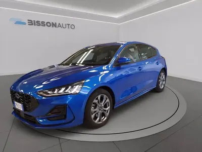Usata Ford Focus ST-Line X 125 CV (91 kW) 2023 Desert island blue (metallizzato) Berlina