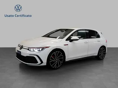 Begagnad VW Golf VIII GTI 245 HK (180 kW) 2023 Vit Sedan