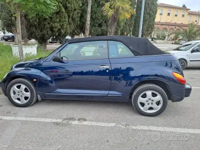 Usata Chrysler PT Cruiser 223 CV (164 kW) 2004 Blu Cabrio