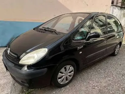 Usata Citroën Xsara Picasso 109 CV (80 kW) 2006 Nero Monovolume