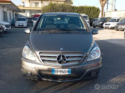Brugt Mercedes B180 Executive 109 HK (80 kW) 2010 Grå MPV