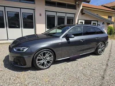 Usata Audi A4 S-Line 245 CV (180 kW) 2020 Grigio Station wagon