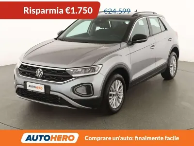 Usata VW T-Roc Life 150 CV (110 kW) 2023 Grigio SUV