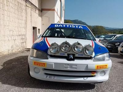 Usata Peugeot 106 145 CV (106 kW) 2000 Bianco Utilitaria