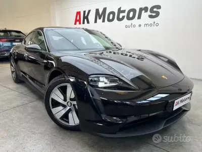 Usata Porsche Taycan 113 kW (154 CV) 2021 Nero Berlina