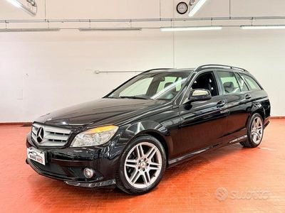Usata Mercedes C220 170 CV (125 kW) 2010 Nero Station wagon