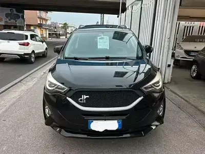 Begagnad DR DR4 114 HK (83 kW) 2019 Svart SUV