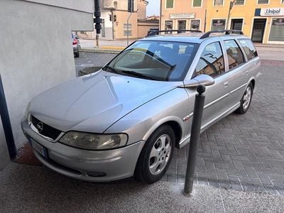 Usata Opel Vectra 101 CV (74 kW) 1999 Station wagon