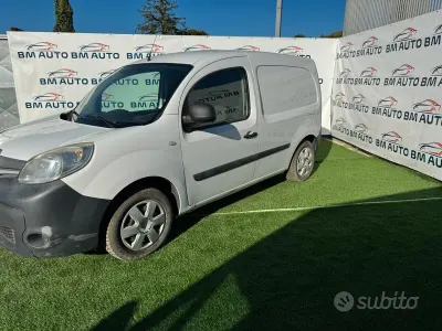 Usata Renault Kangoo 90 CV (66 kW) 2017 Bianco Monovolume