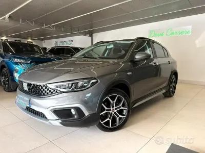 Usata Fiat Tipo Cross 131 CV (96 kW) 2023 Grigio Berlina