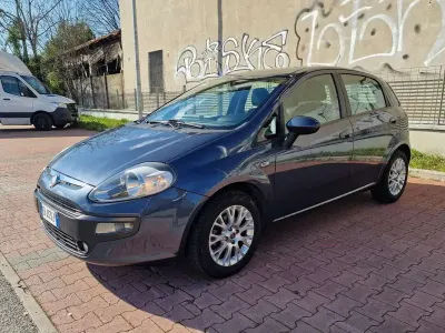 Usata Fiat Punto Evo Emotion 105 CV (77 kW) 2010 Grigio Utilitaria