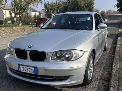 Usata BMW 118 122 CV (89 kW) 2009 Utilitaria