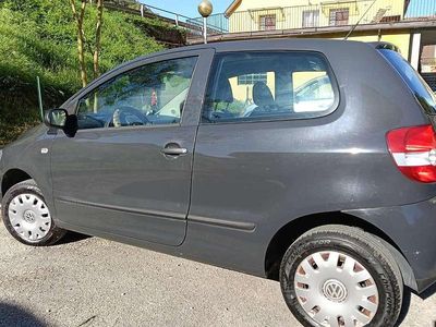 Begagnad VW Fox 77 HK (56 kW) 2007 Halvkombi