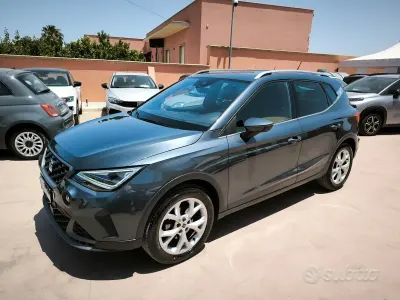 Usata Seat Arona FR 110 CV (80 kW) 2023 Grigio SUV