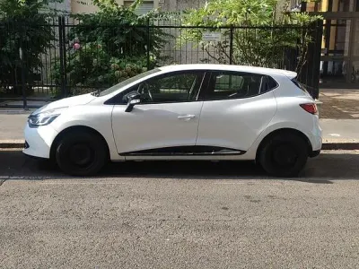 Usata Renault Clio IV 48 CV (35 kW) 2013 Bianco Berlina