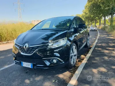 Usata Renault Scénic Intens 140 CV (102 kW) 2018 Nero Monovolume