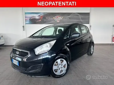 Usata Kia Venga Active 90 CV (66 kW) 2013 Nero Utilitaria