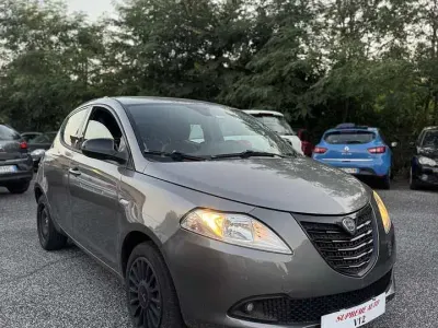Usata Lancia Ypsilon Gold 69 CV (50 kW) 2014 Other Utilitaria