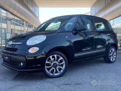 Usata Fiat 500L Lounge 120 CV (88 kW) 2015 Nero Monovolume