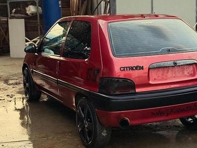 Usata Citroën Saxo 60 CV (44 kW) 1996 Rosso Utilitaria