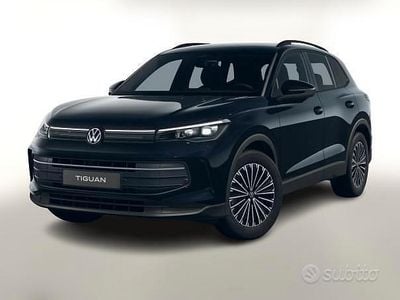 Nuova VW Tiguan Comfortline 150 CV (110 kW) 2025 Verde SUV