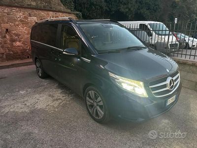 Usata Mercedes V250 190 CV (139 kW) 2014 Blu Monovolume