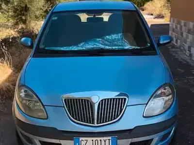 Usata Lancia Ypsilon 69 CV (50 kW) 2006 Utilitaria