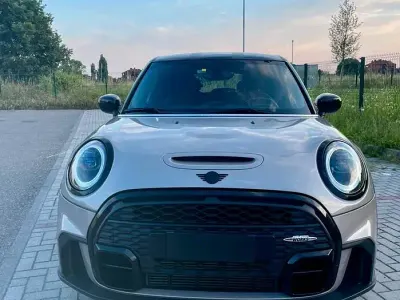 Usata Mini John Cooper Works 178 CV (130 kW) 2021 Utilitaria