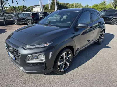 Usata Hyundai Kona XPrime 120 CV (88 kW) 2021 Grigio SUV