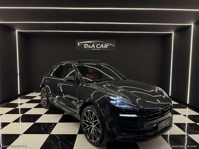 Usata Porsche Macan 265 CV (194 kW) 2023 Grigio vulcano SUV