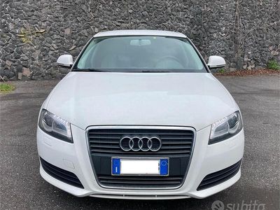 Usata Audi A3 125 CV (91 kW) 2009 Bianco Utilitaria