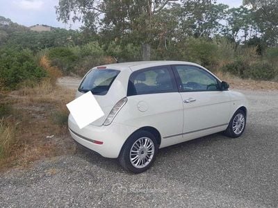 Usata Lancia Ypsilon 69 CV (50 kW) 2011 Utilitaria