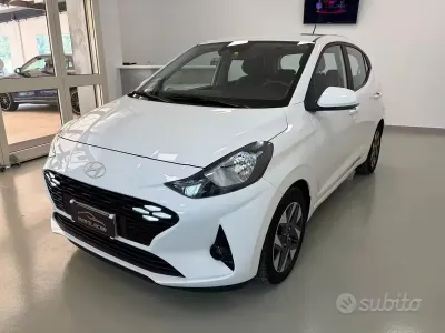 Usata Hyundai i10 63 CV (46 kW) 2025 Bianco Utilitaria