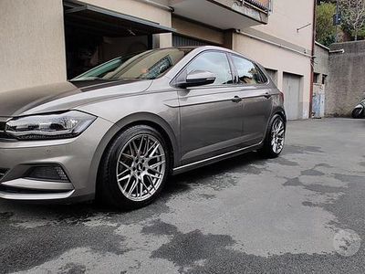 Usata VW Polo 95 CV (69 kW) 2019 Grigio Berlina