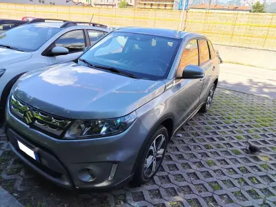 Usata Suzuki Vitara 120 CV (88 kW) 2017 Grigio SUV